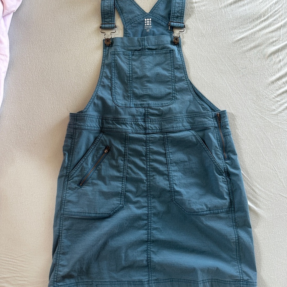 Title nine, overall dress, medium